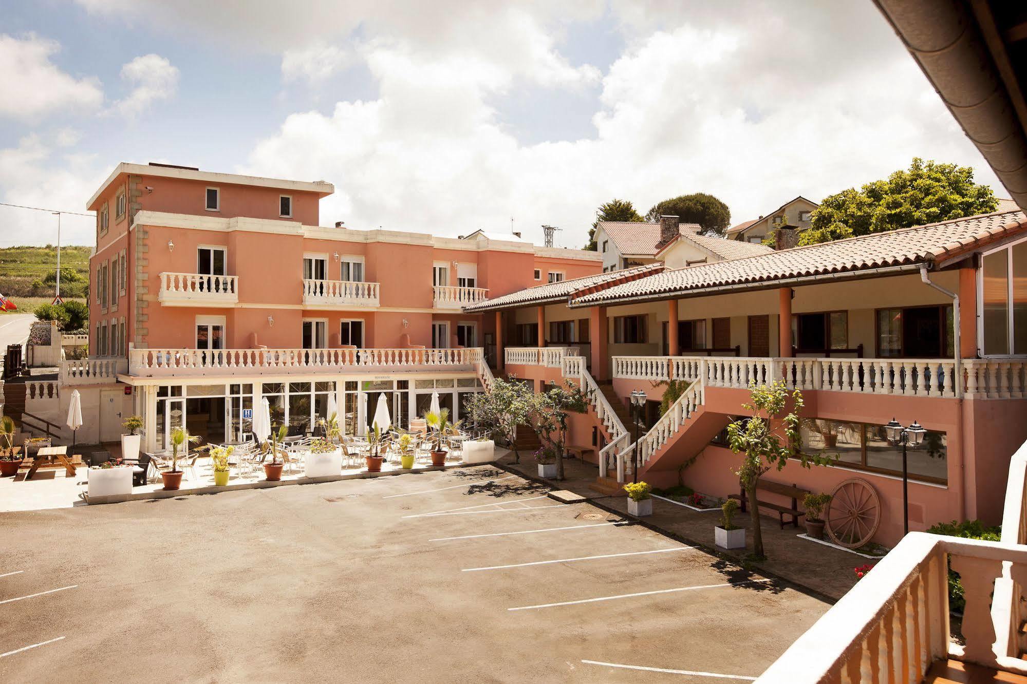 Hotel El Refugio 3 Estrellas Кобресес Экстерьер фото